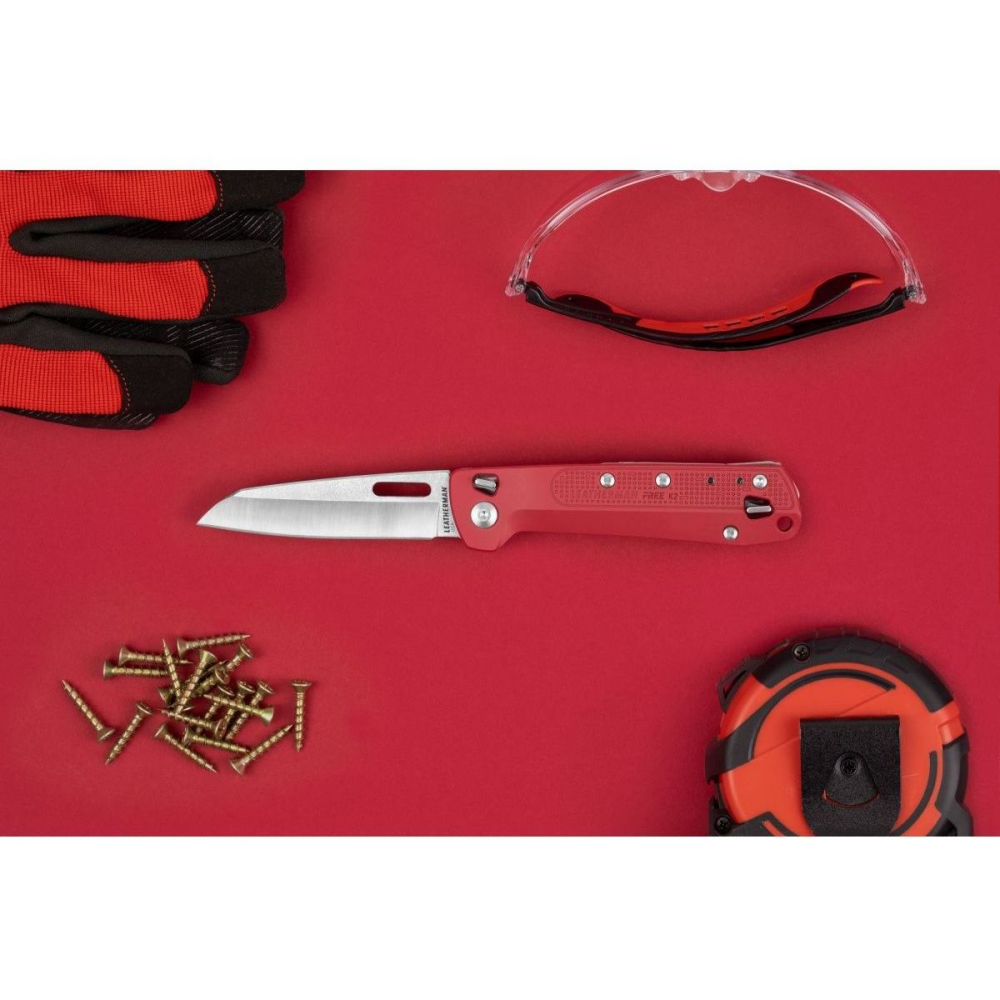 Ніж-мультитул Leatherman Free K2 Crimson